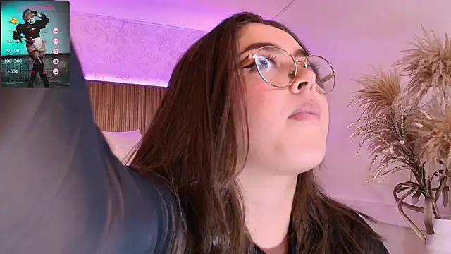 emmy walker online show from March 10, 5:18 pm