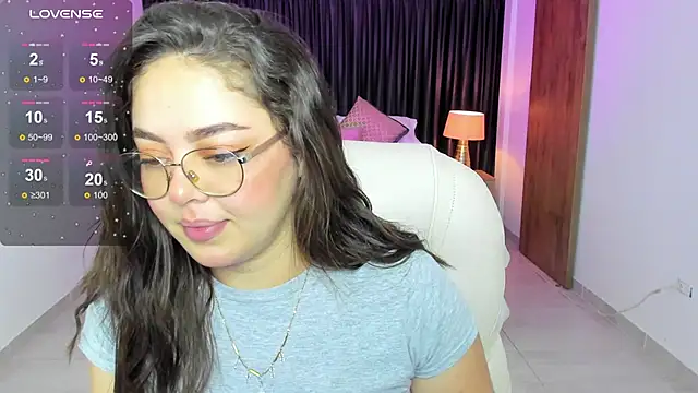 emmy walker online show from March 22, 11:00 am