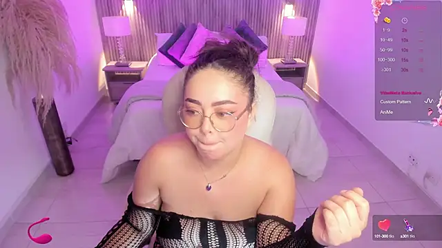 emmy walker online show from September 18, 11:01 am