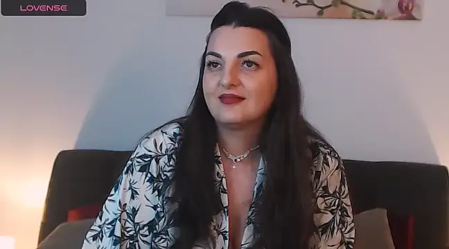 itsyourlady online show from December 22, 2:06 pm