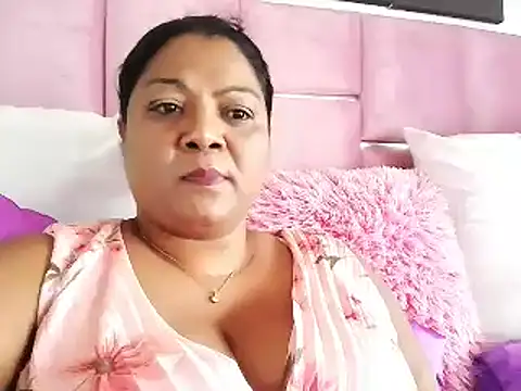 IndianDelia online show from March 15, 1:18 pm