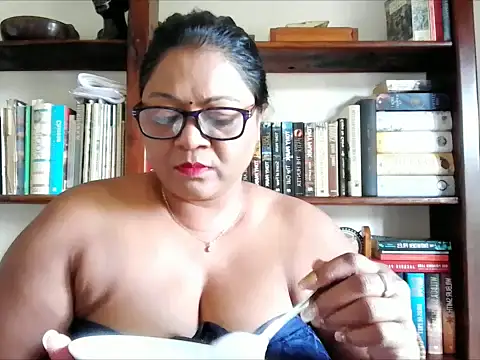 IndianDelia online show from September 10, 7:30 am