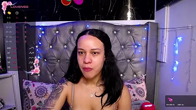 LAILAGUMMY online show from December 21, 12:27 pm