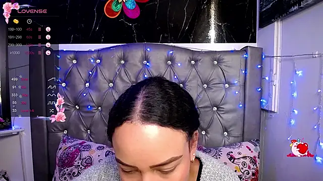 LAILAGUMMY online show from January 20, 2:36 pm