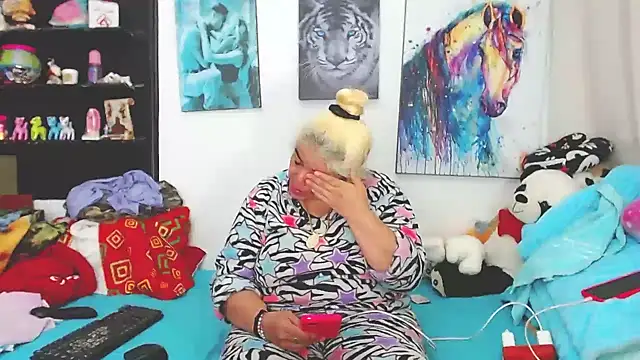 estrellita fugaz16x online show from January 22, 2:37 am