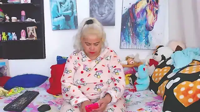 estrellita fugaz16x online show from March 15, 2:56 am