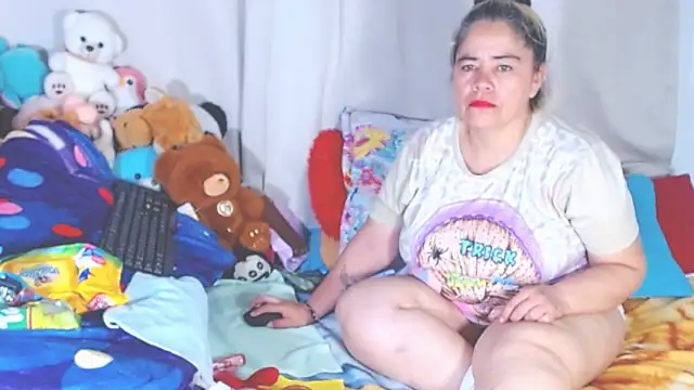 estrellita fugaz16x online show from September 16, 4:24 am