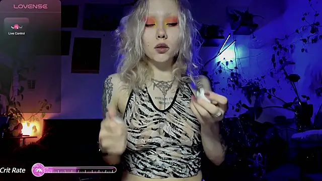 olivecum online show from March 5, 1:06 pm