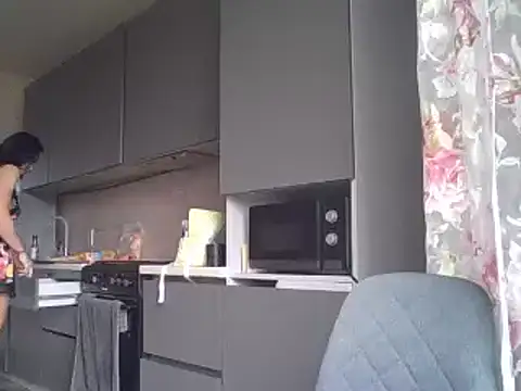 JulianaGold1 online show from January 7, 11:37 am