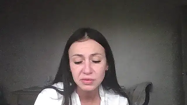 JulianaGold1 online show from February 1, 3:07 pm