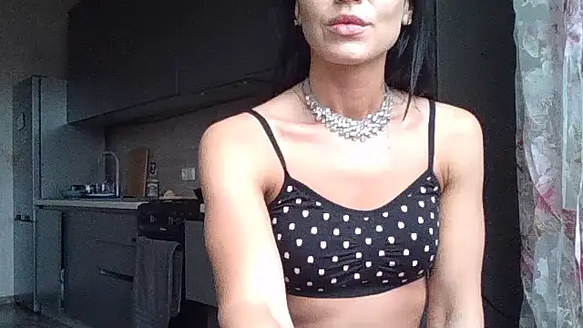 JulianaGold1 online show from February 27, 2:43 pm