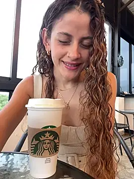 alana15 online show from March 11, 9:59 pm