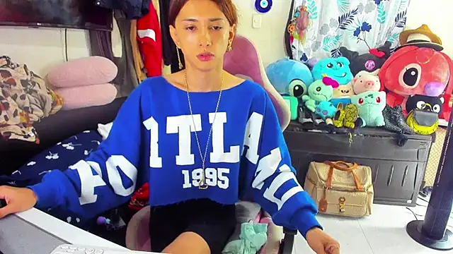 Lawrncesofiets online show from February 28, 3:37 pm