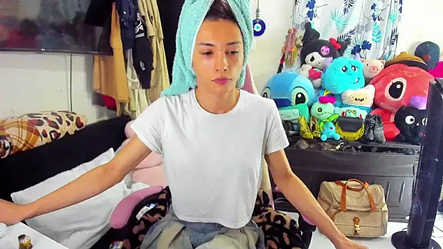 Lawrncesofiets online show from March 18, 8:15 pm