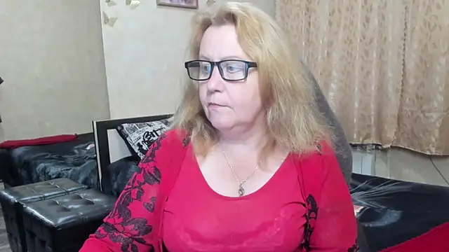 Frau Marta online show from November 29, 11:57 am