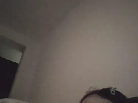 Snapshot of FallenDevil chatting on November 8, 8:07 pm FallenDevil online show from November 8, 8:07 pm