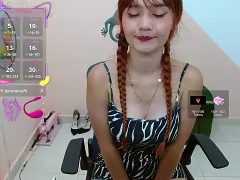 miss tinnymafe online show from September 30, 9:20 pm