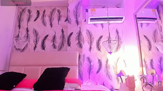 Vivi prinncess online show from October 12, 11:04 pm