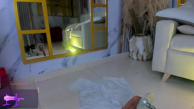 erotik lady online show from February 12, 4:01 am