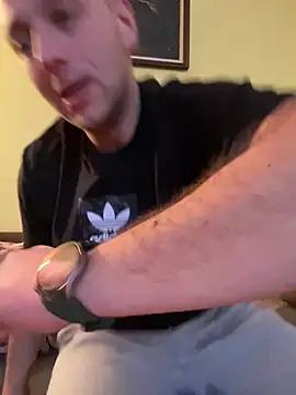 Snapshot of Flakka95 chatting on February 9, 1:33 am Flakka95 online show from February 9, 1:33 am