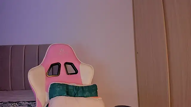 Snapshot of isa_bunny chatting on September 24, 2:59 am isa bunny online show from September 24, 2:59 am