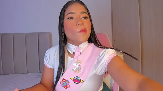 Snapshot of isa_bunny chatting on November 1, 3:08 am isa bunny online show from November 1, 3:08 am