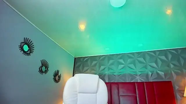 Sabrina Sabrock  online show from January 22, 8:07 am