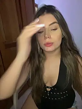 Snapshot of Miss_valeriaa chatting on October 5, 12:20 am Miss valeriaa online show from October 5, 12:20 am