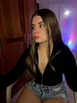 Snapshot of Miss_valeriaa chatting on October 9, 9:57 pm Miss valeriaa online show from October 9, 9:57 pm