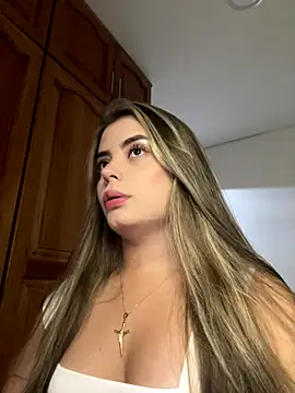 Snapshot of Miss_valeriaa chatting on November 29, 4:43 pm Miss valeriaa online show from November 29, 4:43 pm