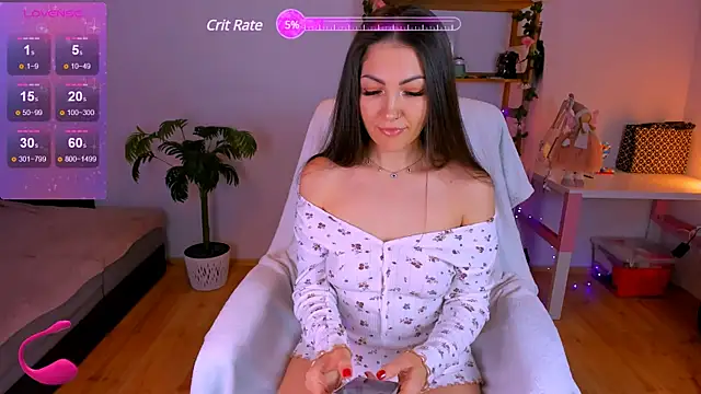 Snapshot of Teylor_Fly chatting on February 20, 7:34 am Teylor Fly online show from February 20, 7:34 am