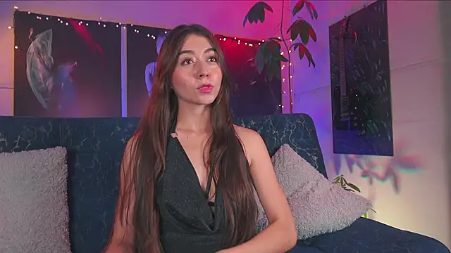 Bellapazzia online show from December 24, 5:13 pm