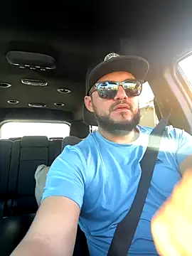 Ozzy420  online show from November 21, 11:47 pm