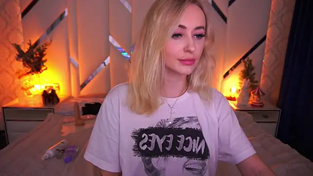 GraceCandy online show from January 17, 8:33 pm