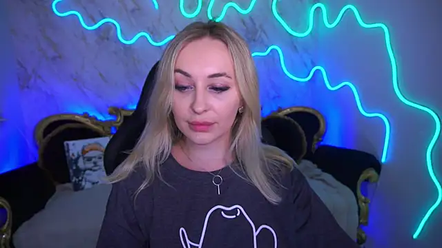 GraceCandy online show from March 14, 11:53 pm