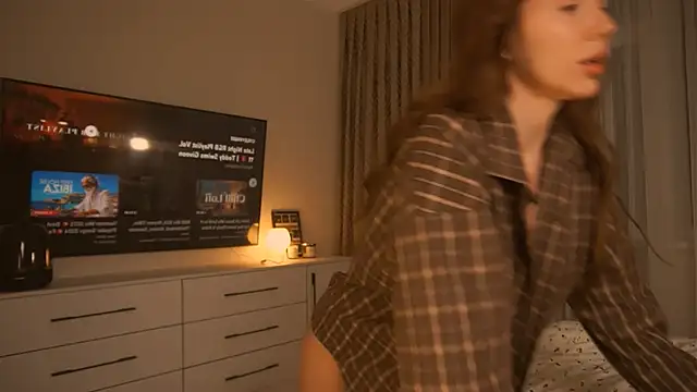 Snapshot of _Miss_Johansson_ chatting on February 11, 3:29 pm Miss Johansson online show from February 11, 3:29 pm