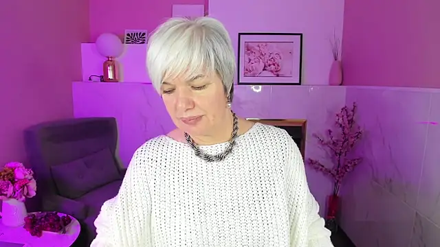 CarmenSoft online show from March 5, 1:42 am