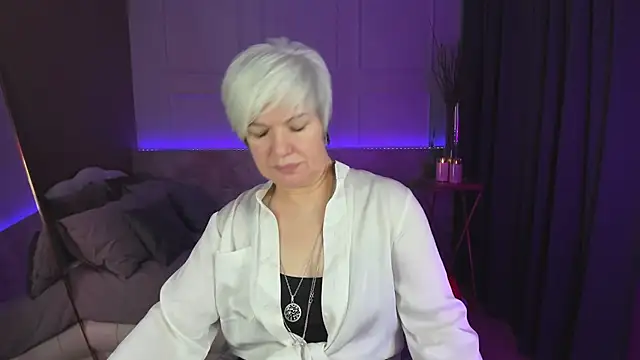 CarmenSoft online show from March 8, 3:17 am