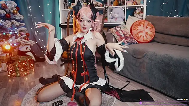 Snapshot of MadnessAlison chatting on December 14, 2:44 pm MadnessAlison online show from December 14, 2:44 pm