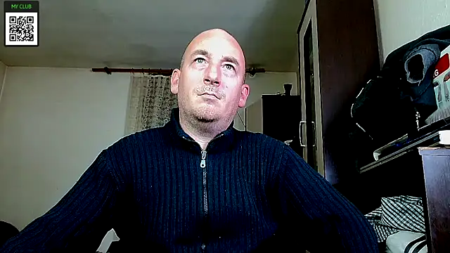 Johan   Barker online show from December 6, 7:23 pm