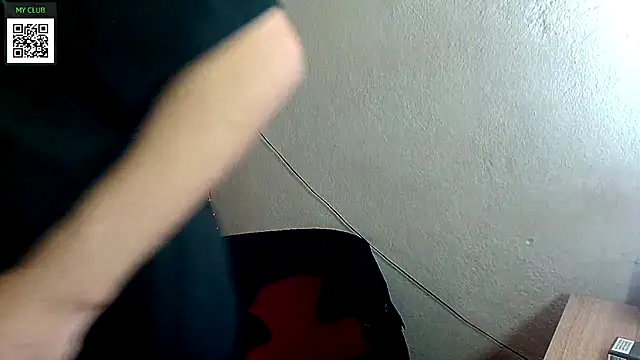 Johan   Barker online show from January 7, 11:37 am