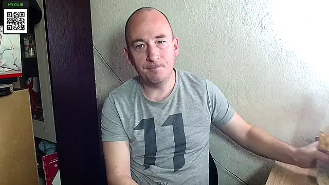 Johan   Barker online show from February 7, 4:24 pm