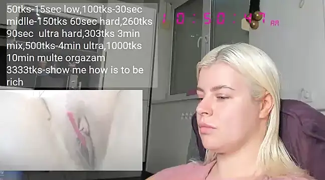 queenofthenighttt online show from December 28, 9:52 am