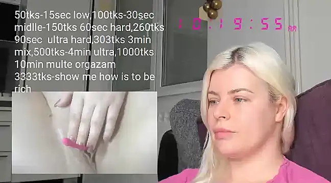 queenofthenighttt online show from February 24, 9:21 am