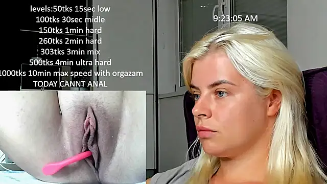 queenofthenighttt online show from September 19, 7:21 am