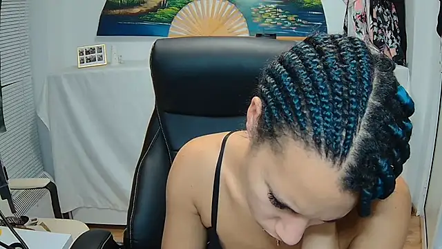 AaliyahHarris online show from December 10, 5:22 pm