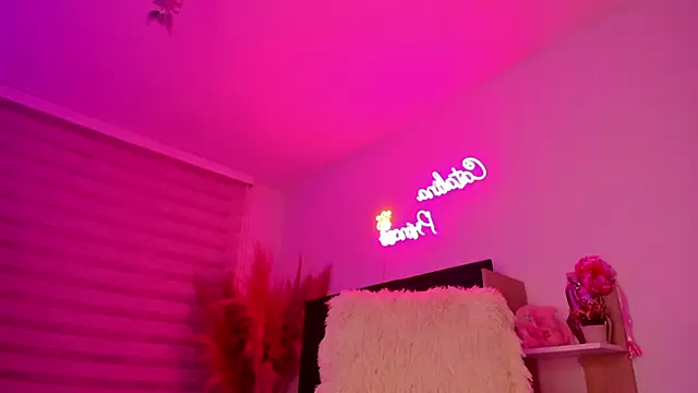 Catalina Goddess online show from December 19, 6:45 am