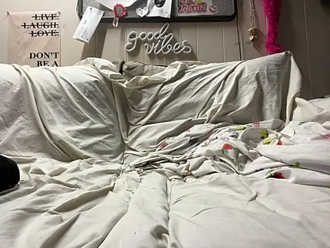 CLoSpunkmeyer69 online show from September 21, 8:32 pm