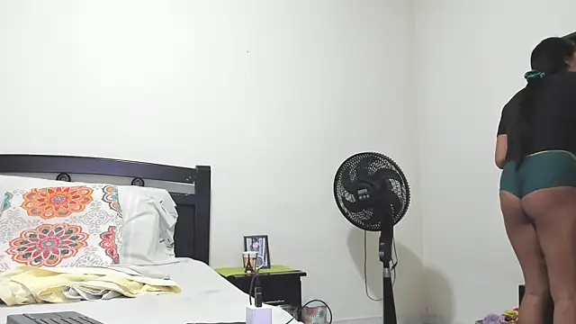 mara2020 69 online show from February 28, 1:47 pm