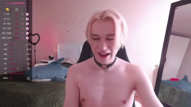 Snapshot of rainbow__salt chatting on September 14, 10:47 am rainbow salt online show from September 14, 10:47 am